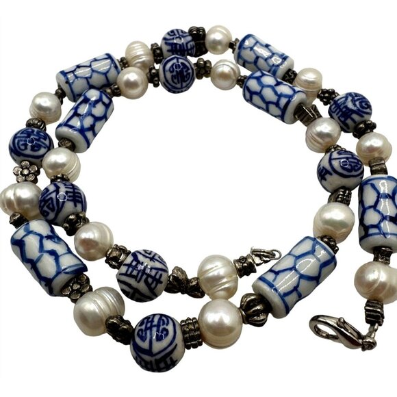 Vintage Blue White Porcelain Bead Necklace Fresh Water Pearls Traditional Motifs - Picture 2 of 7